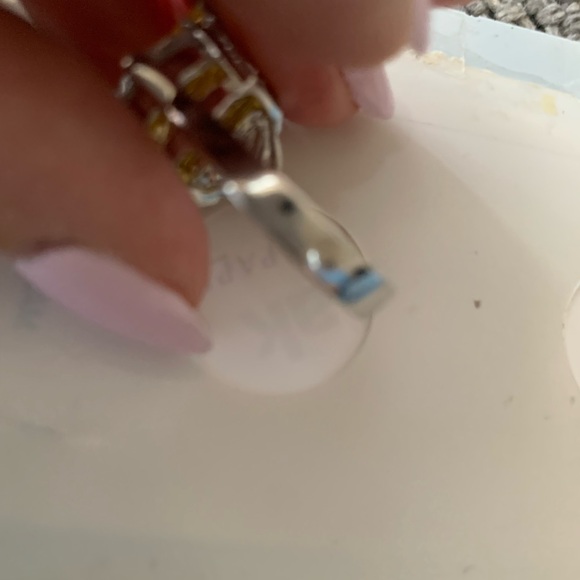 Ornate Yellow and Silver Gemstone custom Ring like new - Picture 7 of 7